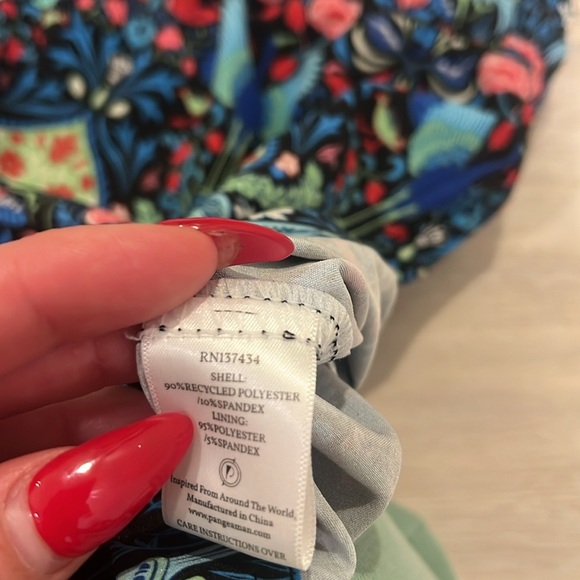 PANGEA Men’s boardshorts swim trunks XL
Pelican tropical Hawaiian floral art - Picture 9 of 10